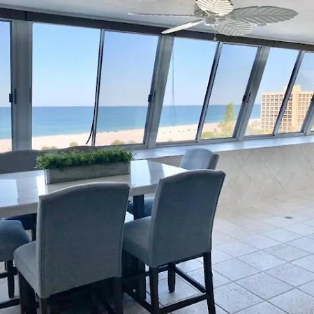 1080-807 Spectacular Beach View